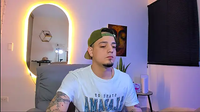 Snapshot of alejandro_calderon1 chatting on February 13, 2026, 6:35 am alejandro calderon1 online show from February 13, 2026, 6:35 am