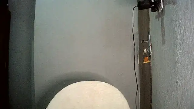 AlexiaDuucan online show from October 26, 2025, 12:05 pm