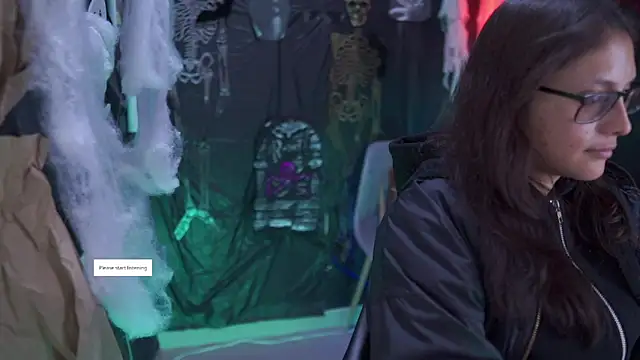 Snapshot of Kyomi_chang chatting on October 16, 2025, 3:20 pm Kyomi chang online show from October 16, 2025, 3:20 pm