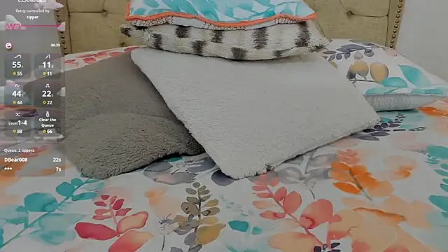 Snapshot of Beautyari_ chatting on March 13, 2025, 3:28 pm Beautyari  online show from March 13, 2025, 3:28 pm