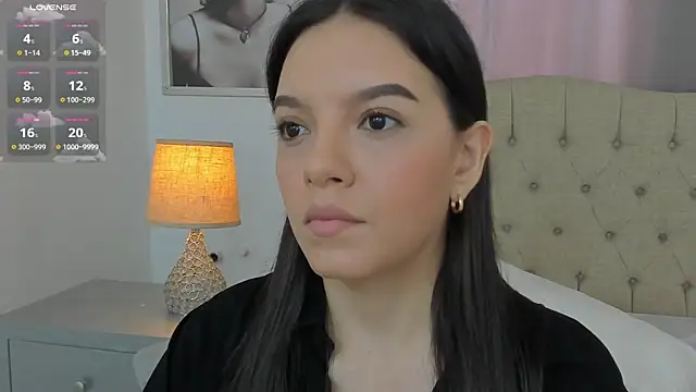 Snapshot of Beautyari_ chatting on March 20, 2025, 12:22 pm Beautyari  online show from March 20, 2025, 12:22 pm