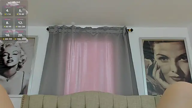 Snapshot of Beautyari_ chatting on March 12, 2025, 3:29 pm Beautyari  online show from March 12, 2025, 3:29 pm