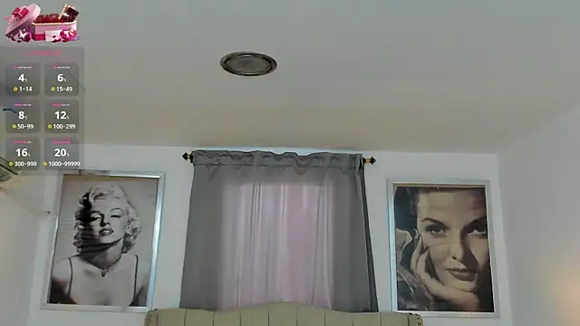 Snapshot of Beautyari_ chatting on September 24, 2025, 12:33 pm Beautyari  online show from September 24, 2025, 12:33 pm