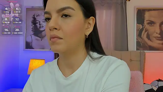 Snapshot of Beautyari_ chatting on July 4, 2026, 12:21 pm Beautyari online show from July 4, 2026, 12:21 pm