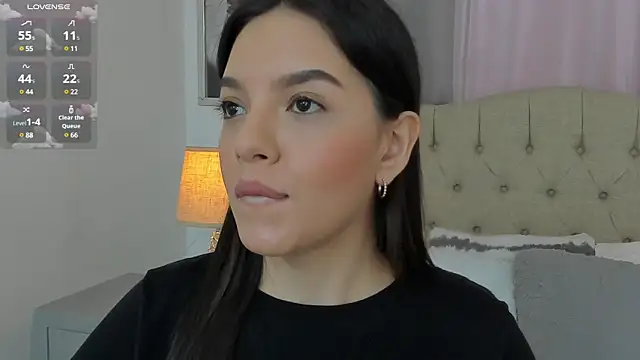 Snapshot of Beautyari_ chatting on March 19, 2025, 12:23 pm Beautyari  online show from March 19, 2025, 12:23 pm