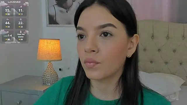 Snapshot of Beautyari_ chatting on March 18, 2025, 12:17 pm Beautyari  online show from March 18, 2025, 12:17 pm