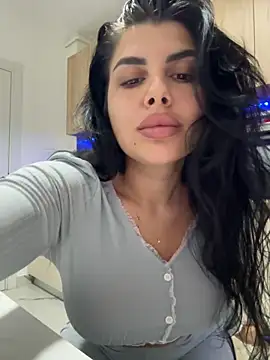 Scarlett-Dream online show from May 14, 2026, 5:15 am