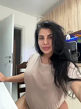 Scarlett-Dream online show from May 19, 2026, 8:21 am