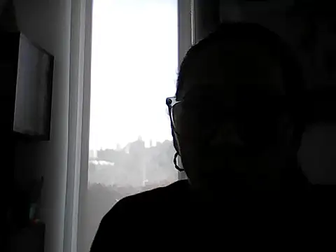 Linda Sensual online show from March 5, 2026, 9:33 pm