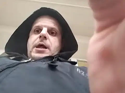 Snapshot of pussyjuicelover38 chatting on December 11, 2024, 6:04 am pussyjuicelover38 online show from December 11, 2024, 6:04 am