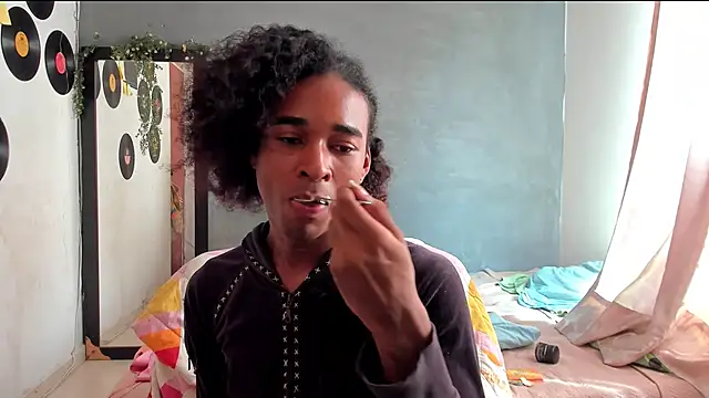 CocoChannelll online show from January 28, 2025, 3:35 pm