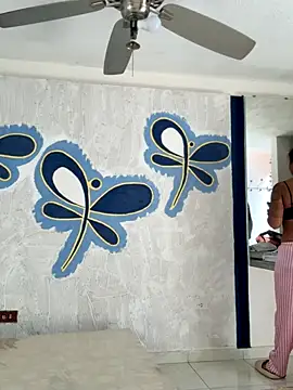 stormyy  online show from October 28, 2025, 5:23 pm