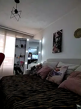 Myrnasexxx online show from October 1, 2025, 8:46 pm