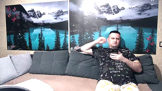 Big Boss55 online show from September 22, 2025, 8:09 am