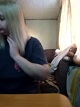 BustyBlond online show from January 13, 2026, 6:17 am