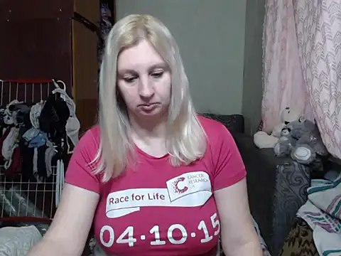 BustyBlond online show from March 4, 2025, 3:37 pm