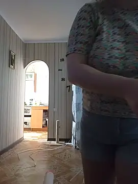 BustyBlond online show from July 1, 2026, 5:41 am