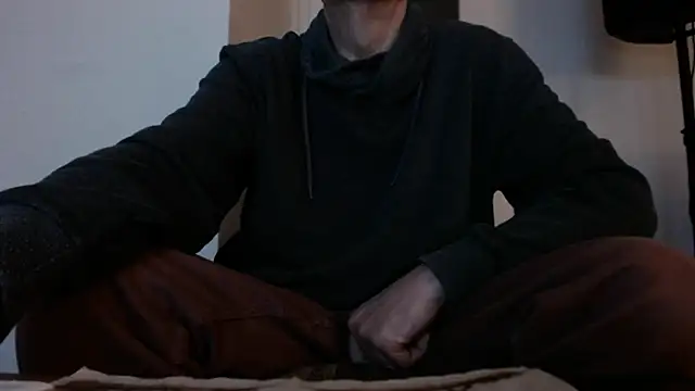 Cordt27 online show from October 5, 2025, 8:43 pm