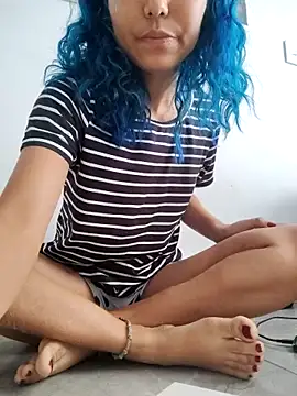 Snapshot of SAT--SU_U chatting on January 6, 2026, 5:50 pm SAT--SU U online show from January 6, 2026, 5:50 pm