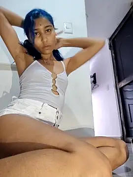 Snapshot of SAT--SU_U chatting on December 22, 2025, 8:20 pm SAT--SU U online show from December 22, 2025, 8:20 pm