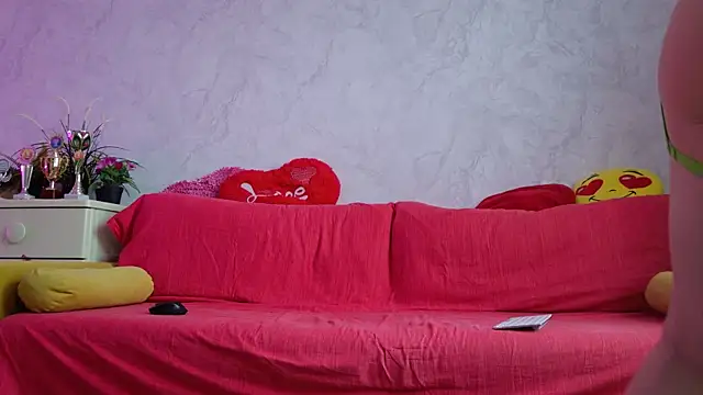 Simabigsmile online show from March 24, 2026, 4:56 am