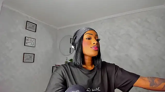 Emattaylor online show from December 16, 2025, 11:03 am