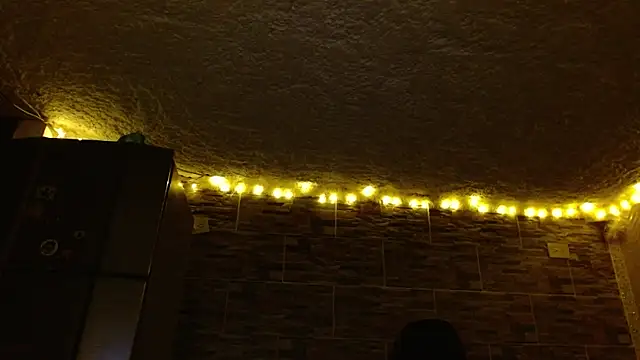 omar alurba online show from April 6, 2026, 1:45 am