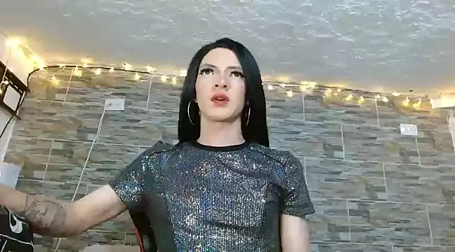 Snapshot of omar_alurba chatting on March 22, 2025, 10:37 pm omar alurba online show from March 22, 2025, 10:37 pm