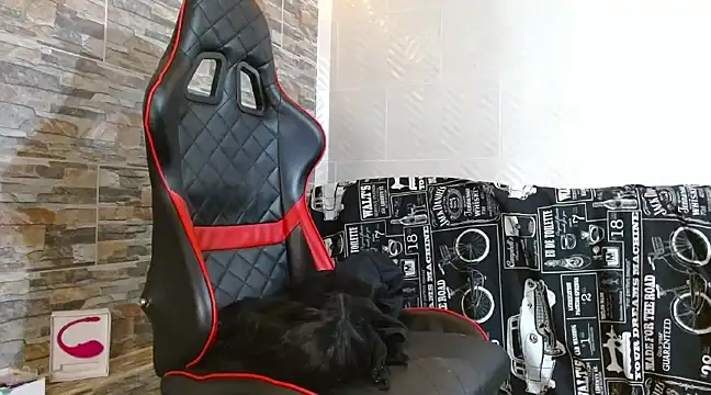 Snapshot of omar_alurba chatting on March 7, 2025, 7:41 am omar alurba online show from March 7, 2025, 7:41 am