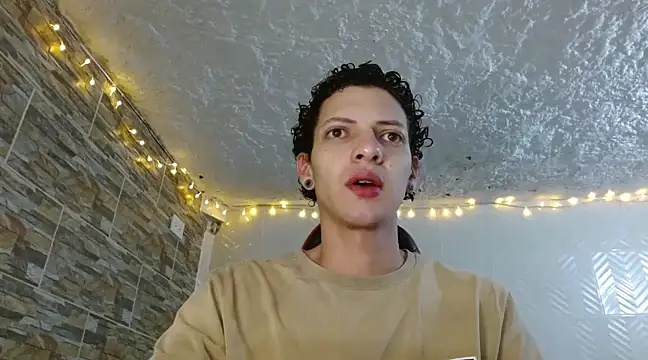 Snapshot of omar_alurba chatting on March 9, 2025, 12:31 am omar alurba online show from March 9, 2025, 12:31 am