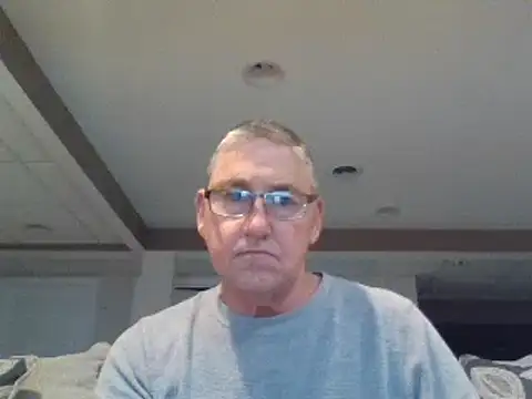 Snapshot of takeitall101 chatting on December 29, 2024, 6:24 am takeitall101 online show from December 29, 2024, 6:24 am