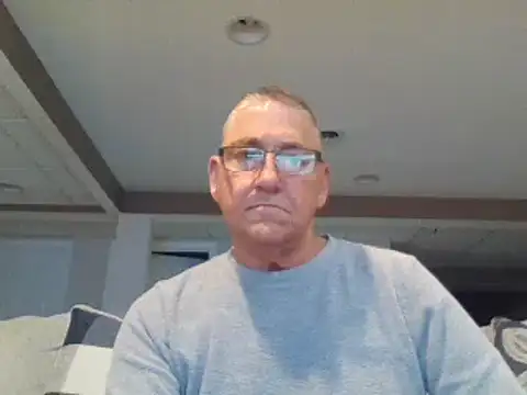 Snapshot of takeitall101 chatting on January 6, 2025, 6:14 am takeitall101 online show from January 6, 2025, 6:14 am