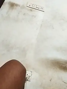 bigshot1231 online show from October 14, 2025, 4:40 pm