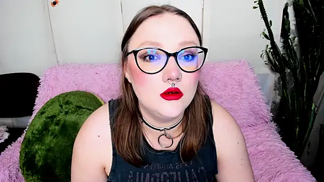 YourDyingBride online show from September 24, 2025, 5:47 am