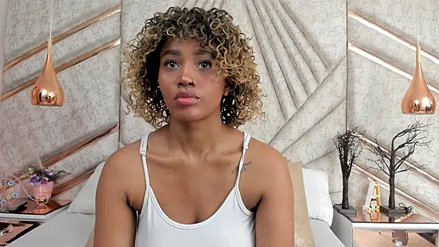 Snapshot of AgataRinaldi chatting on October 29, 2025, 9:03 pm AgataRinaldi online show from October 29, 2025, 9:03 pm