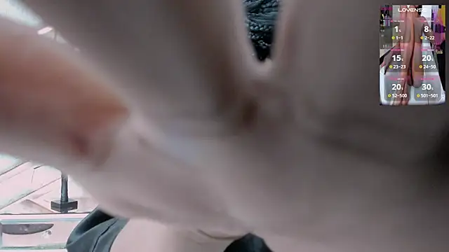 AgataRinaldi online show from April 9, 2026, 7:53 pm