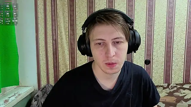 darienlarge online show from December 16, 2025, 7:56 am