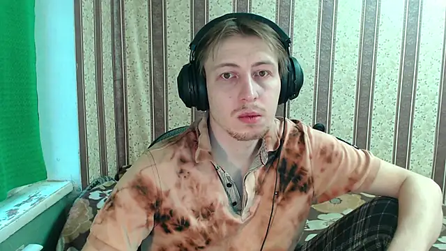 darienlarge online show from November 27, 2025, 10:37 am