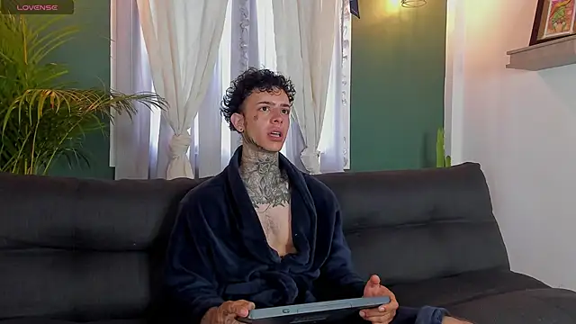 Aron ford online show from November 8, 2025, 12:31 pm