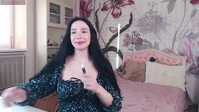 AliciaBow online show from October 24, 2025, 1:10 pm