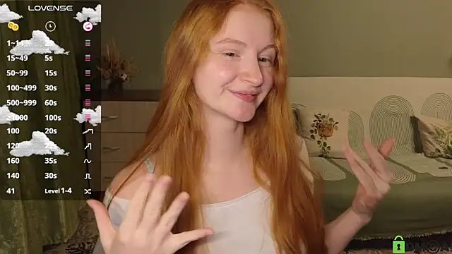 Snapshot of astoria_ross_ chatting on October 20, 2025, 3:12 pm astoria ross online show from October 20, 2025, 3:12 pm