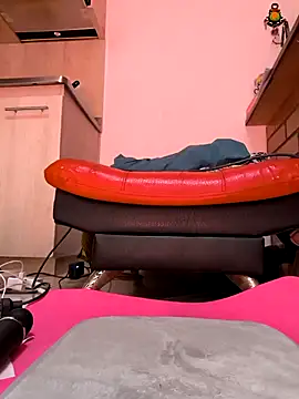 Snapshot of shelby_kutter chatting on September 13, 2025, 4:40 pm shelby kutter online show from September 13, 2025, 4:40 pm