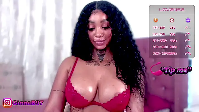 Snapshot of GinnaBolton chatting on February 5, 2026, 8:32 am GinnaBolton online show from February 5, 2026, 8:32 am