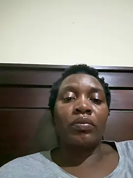 Snapshot of Realdiva02 chatting on February 22, 2026, 8:43 pm Realdiva02 online show from February 22, 2026, 8:43 pm