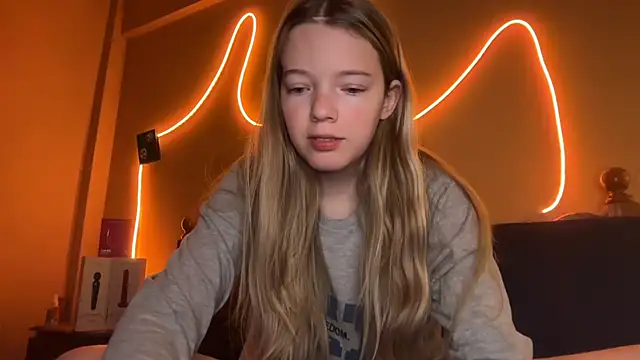 Snapshot of -veranito- chatting on September 26, 2025, 3:02 am -veranito- online show from September 26, 2025, 3:02 am