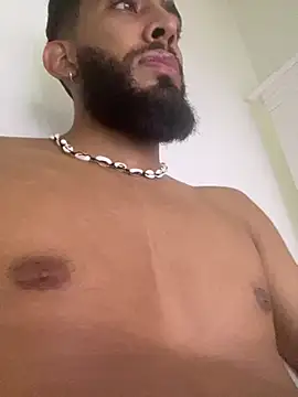 Alessandro  Rossi online show from April 8, 2026, 7:04 pm