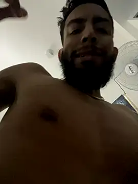 Alessandro  Rossi online show from October 4, 2025, 5:03 pm