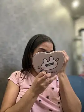 Snapshot of _Eurekaa_ chatting on September 23, 2025, 3:24 am Eurekaa online show from September 23, 2025, 3:24 am