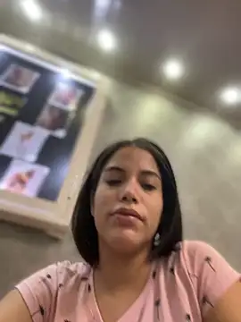 Snapshot of _Eurekaa_ chatting on October 7, 2025, 2:56 am Eurekaa online show from October 7, 2025, 2:56 am