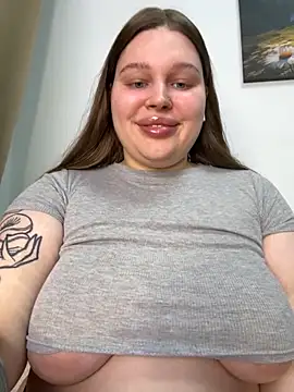 Snapshot of perfect_sweety_girl chatting on October 2, 2025, 7:28 pm perfect sweety girl online show from October 2, 2025, 7:28 pm